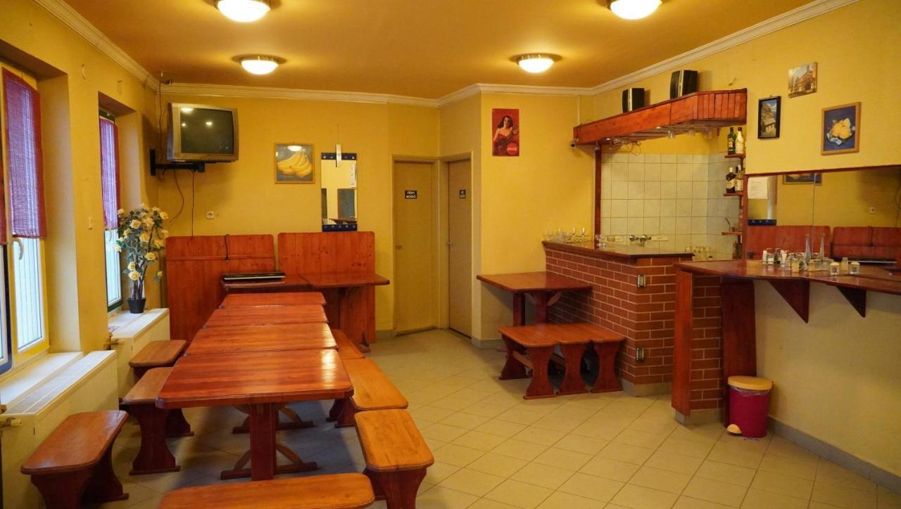 Hotel Pajkos Poni Vendeghaz Miskolc Exterior foto
