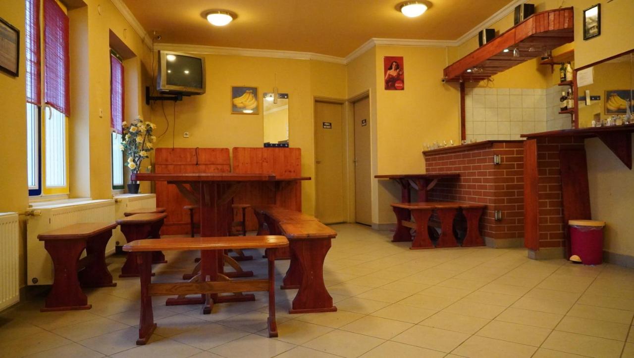 Hotel Pajkos Poni Vendeghaz Miskolc Exterior foto